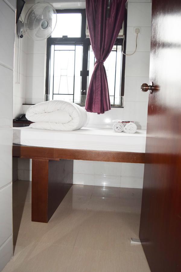 Pay-Less Guesthouse Hong Kong Exterior photo